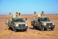 Intercepción en Mauritania de un vehículo cargado con armas y municiones llegado de Tinduf